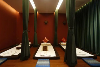 北京朝阳区泰式按摩的被动瑜伽：当身体被折叠成诗